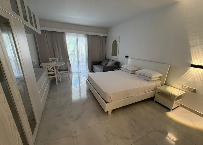 Red Sea Oasis Luxury Resort Şarm El-Şeyh